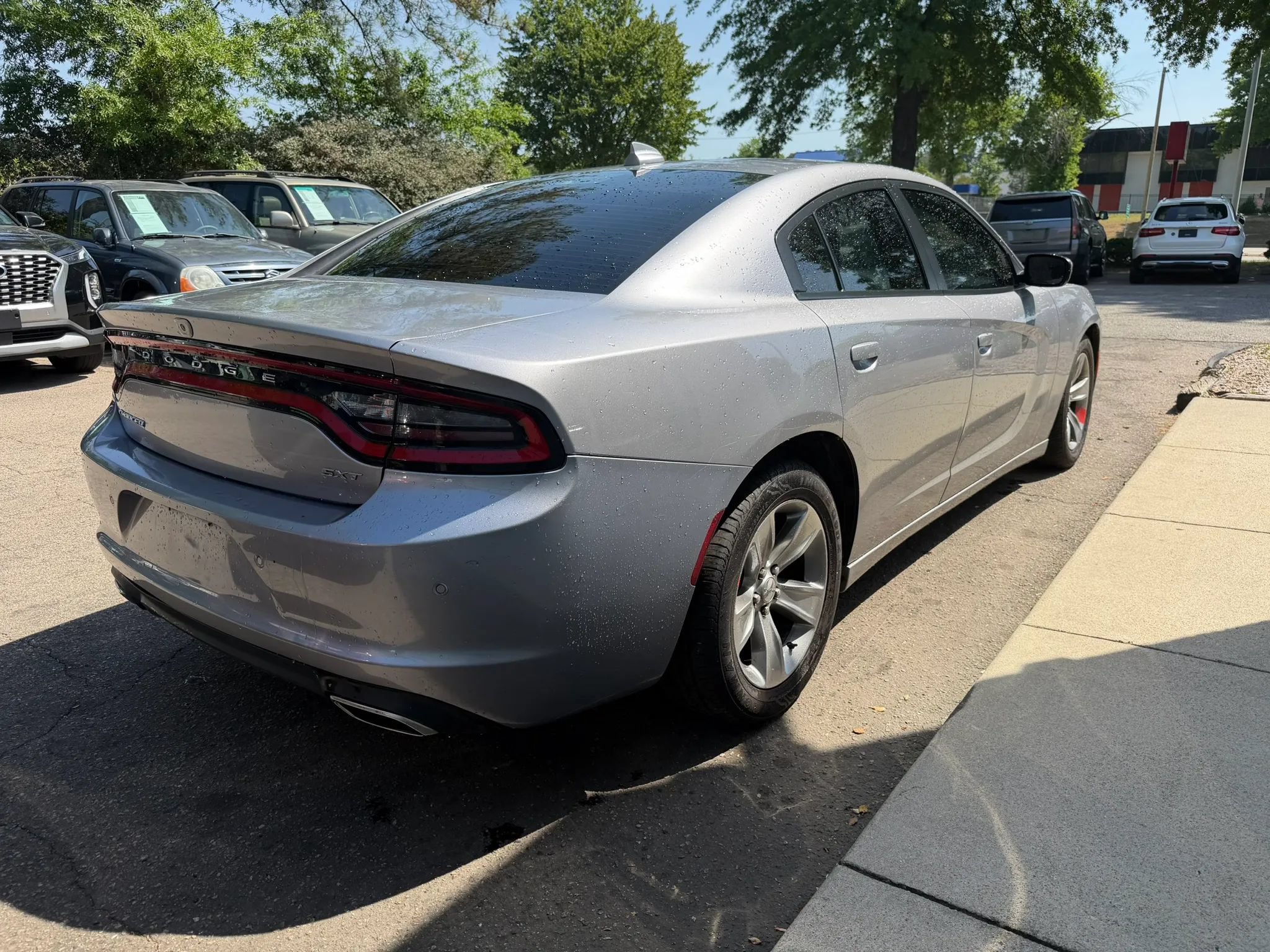 Used 2018 Dodge Charger SXT Plus RWD image 5