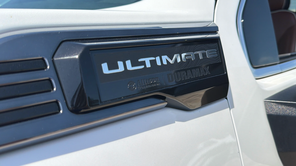 Certified 2024 GMC Sierra 3500 Denali Ultimate AWD/4WD image 43