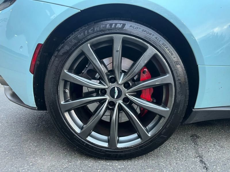 Used 2018 Aston Martin DB11 V12 image 23