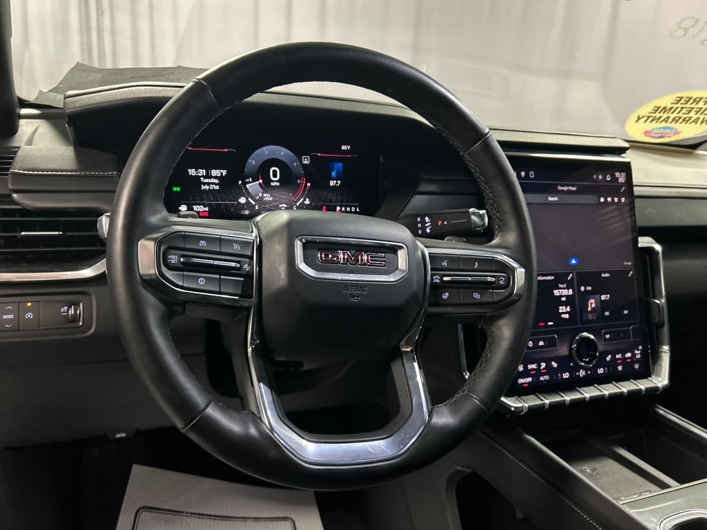 Used 2025 GMC Acadia Elevation FWD image 15