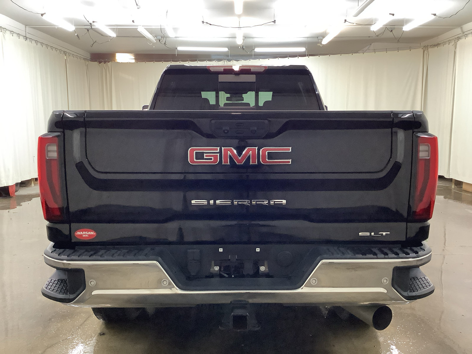 Used 2025 GMC Sierra 2500 SLT w/ SLT Premium Package AWD/4WD image 7