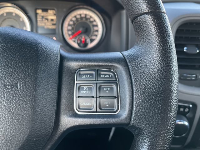 Used 2016 RAM 1500 Express RWD image 19