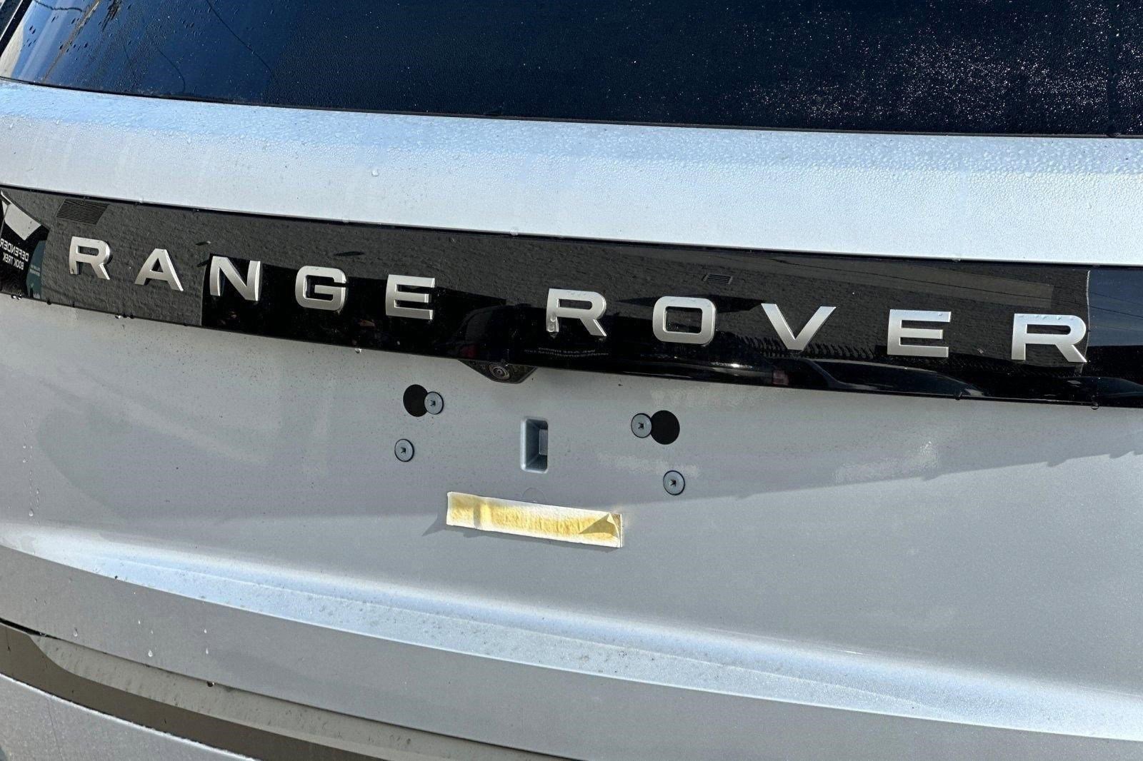 New 2025 Land Rover Range Rover Long Wheelbase SE AWD/4WD image 22