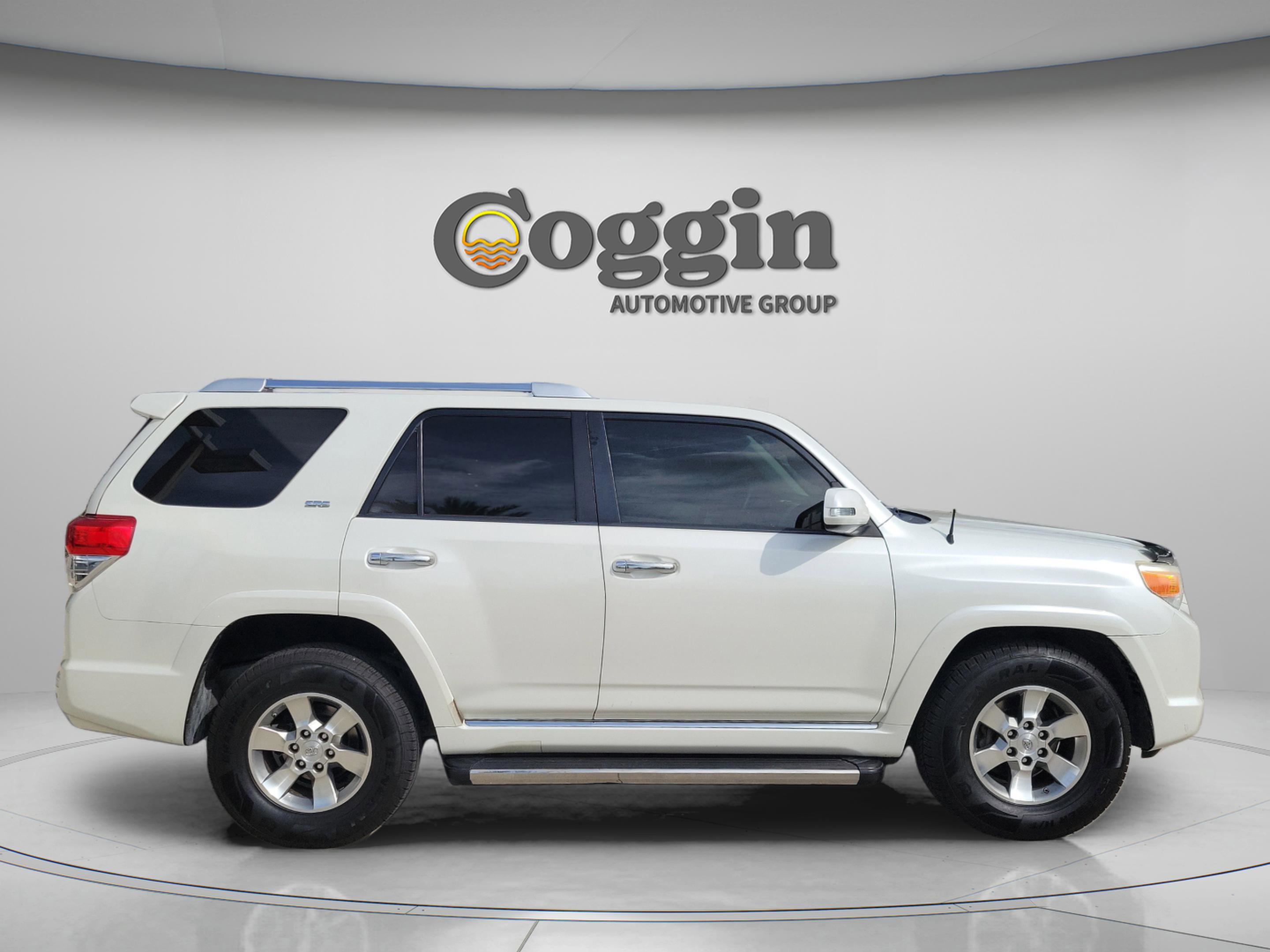 Used 2013 Toyota 4Runner SR5 RWD image 4