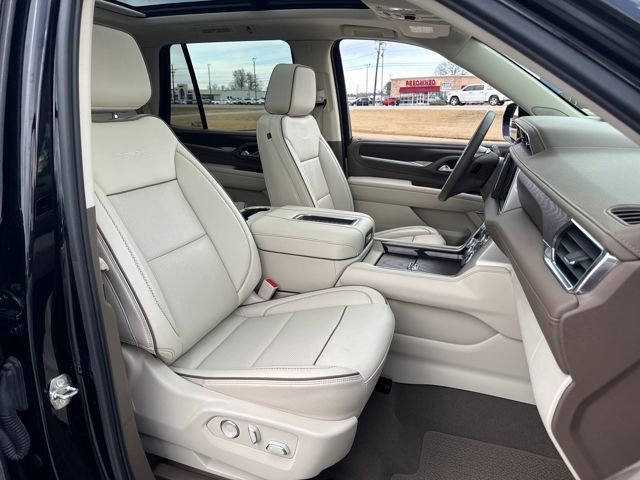 Used 2024 GMC Yukon Denali w/ Max Trailering Package image 11