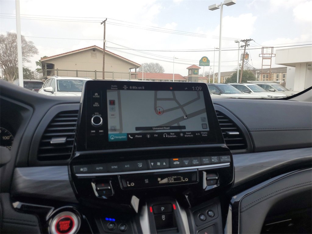 Used 2025 Honda Odyssey Elite image 15