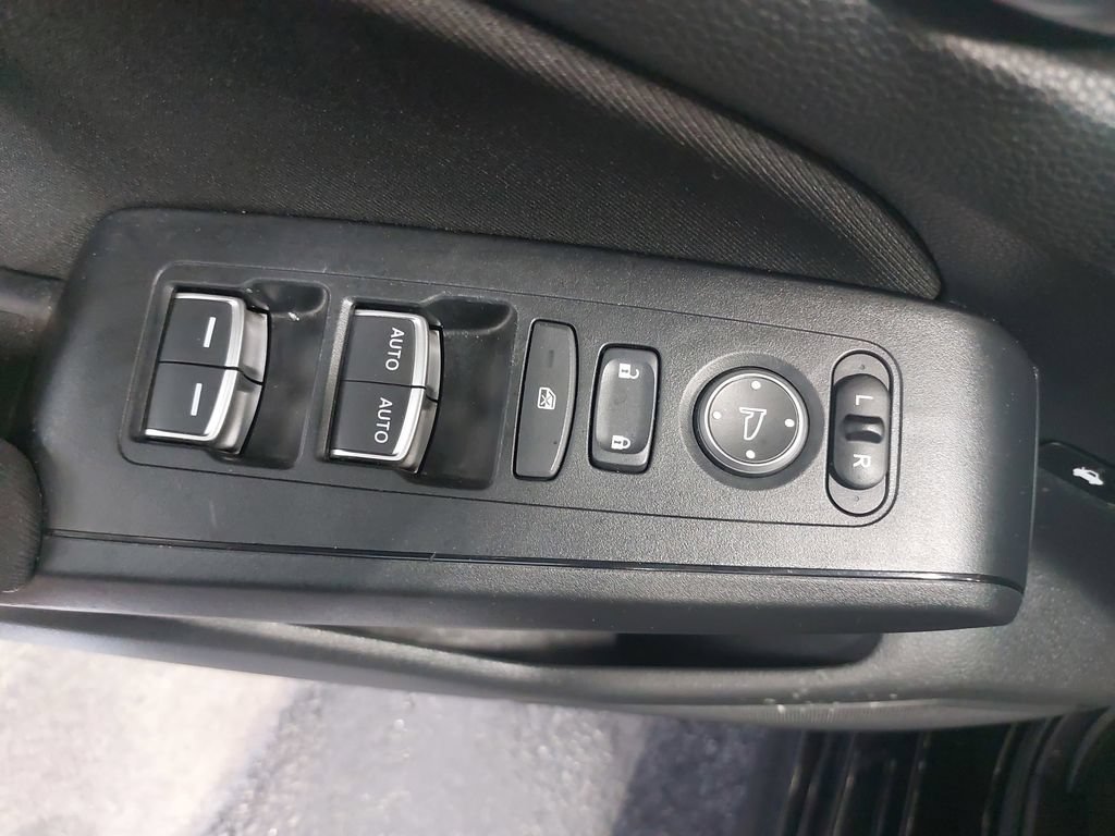 Used 2025 Honda Civic Sport image 27