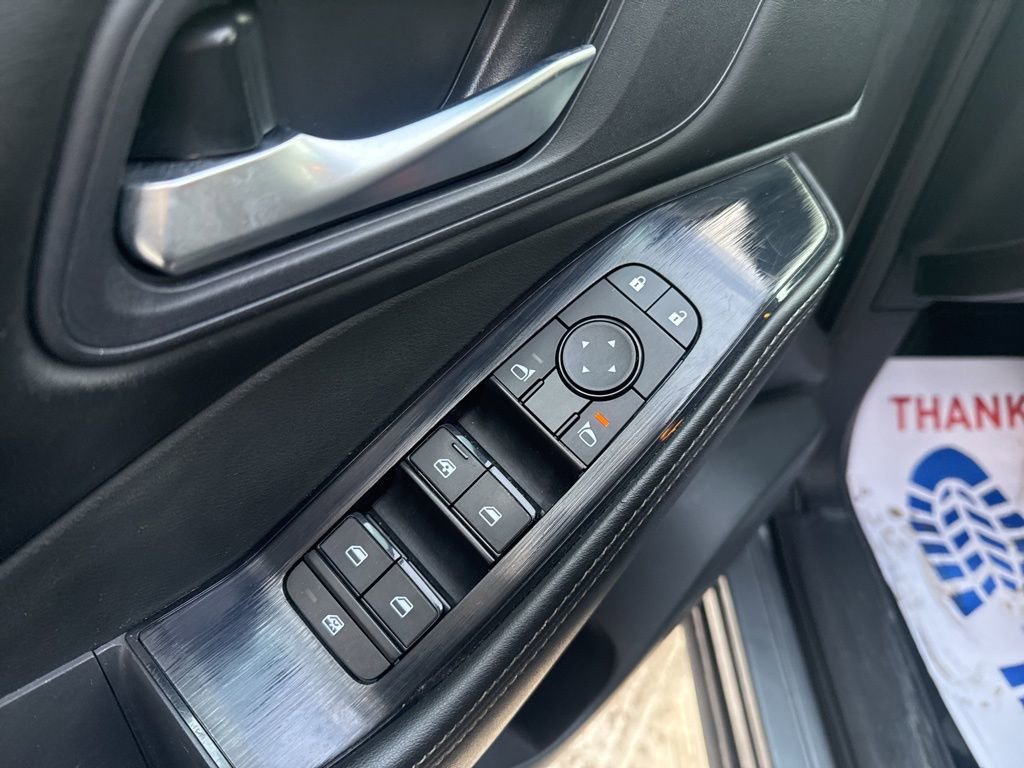 Used 2024 Nissan Rogue SV image 11