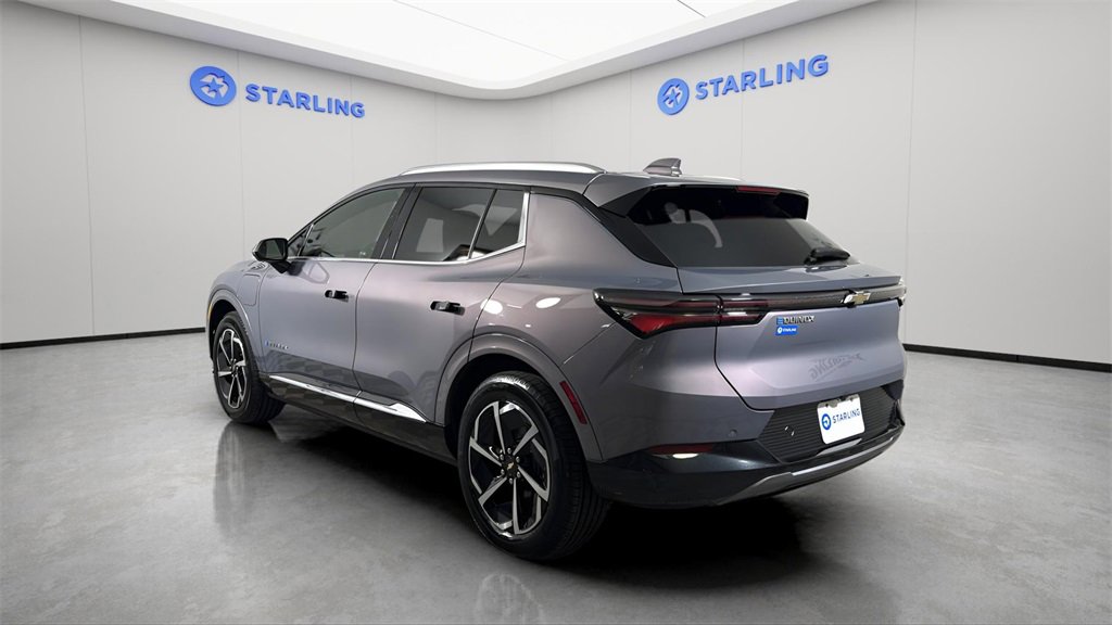 Used 2025 Chevrolet Equinox EV LT image 6