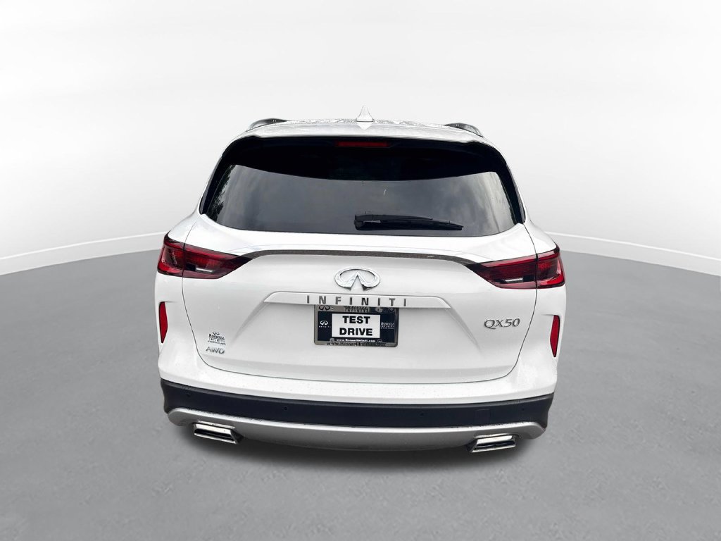 Used 2025 INFINITI QX50 Luxe AWD/4WD image 7