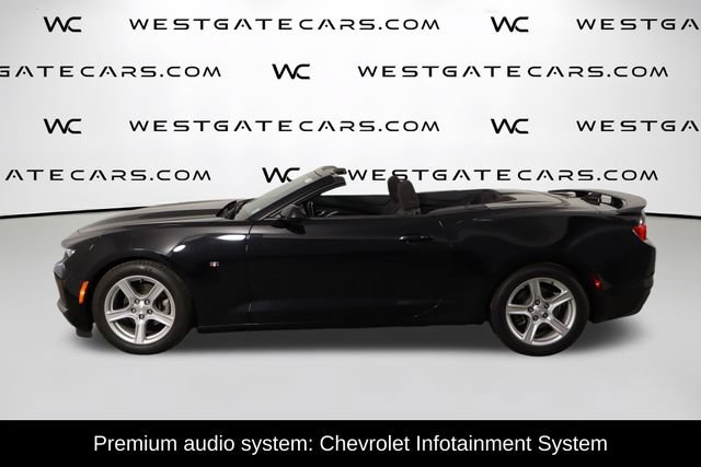 Used 2019 Chevrolet Camaro LT RWD image 5