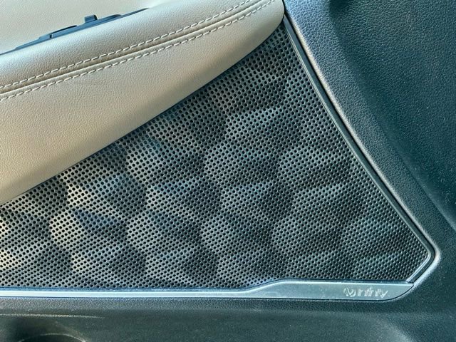 Used 2019 Hyundai Santa Fe Limited AWD/4WD image 22