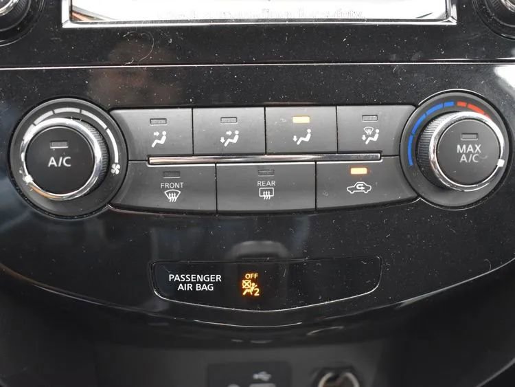 Used 2022 Nissan Rogue Sport S AWD/4WD image 32