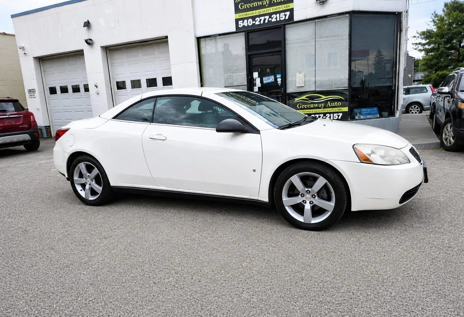 Used 2007 Pontiac G6 GT w/ Premium Package FWD image 11