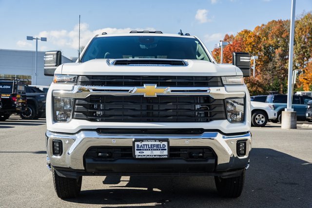 New 2026 Chevrolet Silverado 3500 LT w/ Safety Package image 2