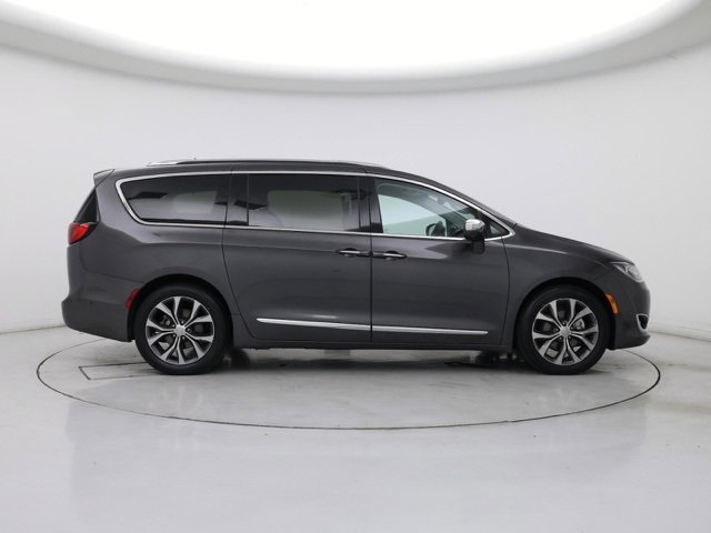 Used 2017 Chrysler Pacifica Limited