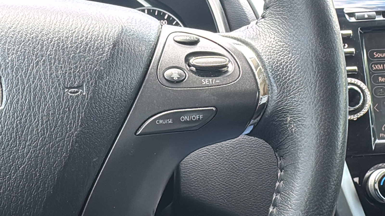 Used 2019 Nissan Murano SV w/ Premium Package FWD image 24