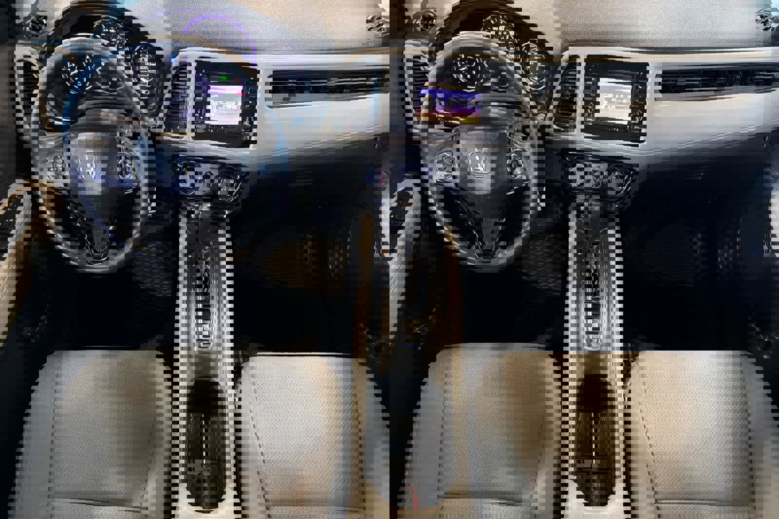 Certified 2021 Honda HR-V LX image 3