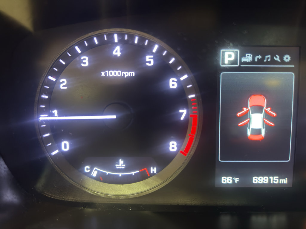 Used 2015 Hyundai Sonata Limited w/ Option Group 05 FWD image 18