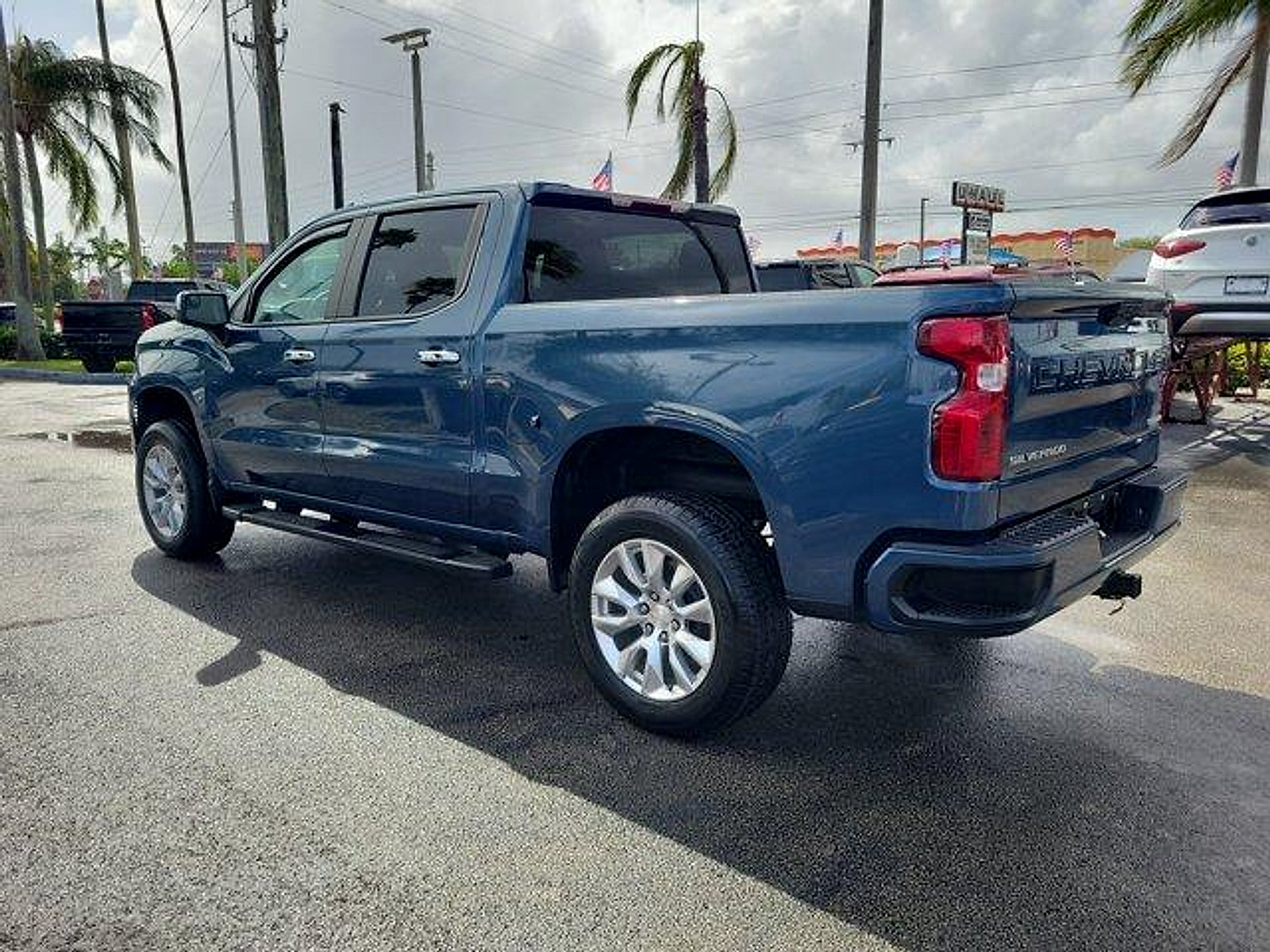 Used 2024 Chevrolet Silverado 1500 Custom RWD image 5
