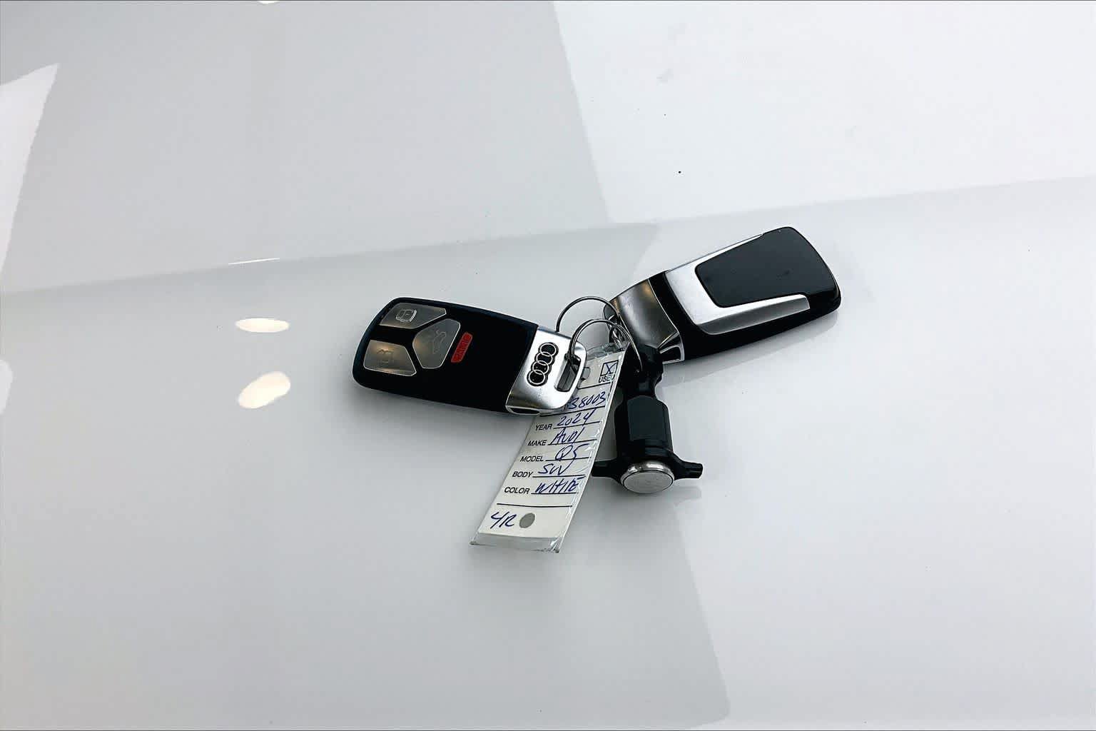 Used 2024 Audi Q5 2.0T Premium AWD/4WD image 15