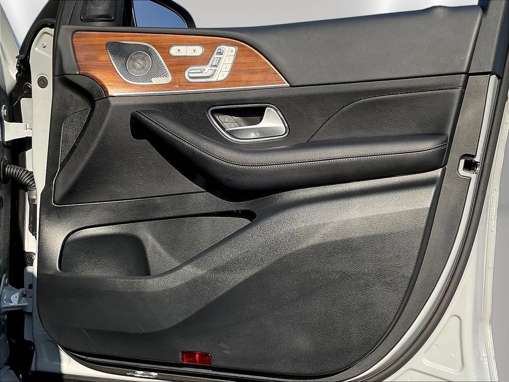 Certified 2025 Mercedes-Benz GLE 450 4MATIC image 30