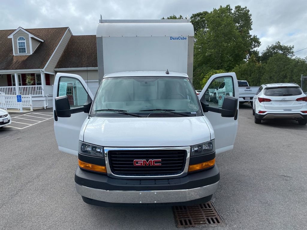Used 2023 GMC Savana 3500 w/ Power Convenience Package image 29