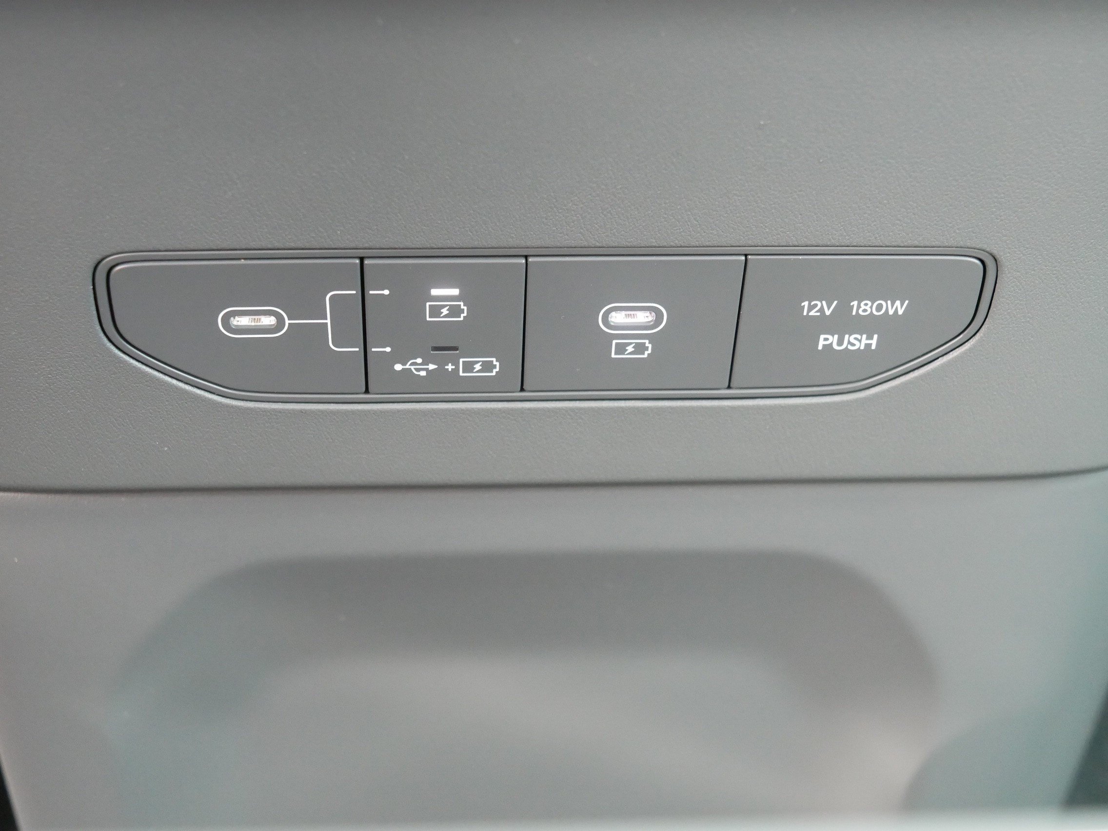 Certified 2024 Kia EV9 GT-Line AWD/4WD image 31