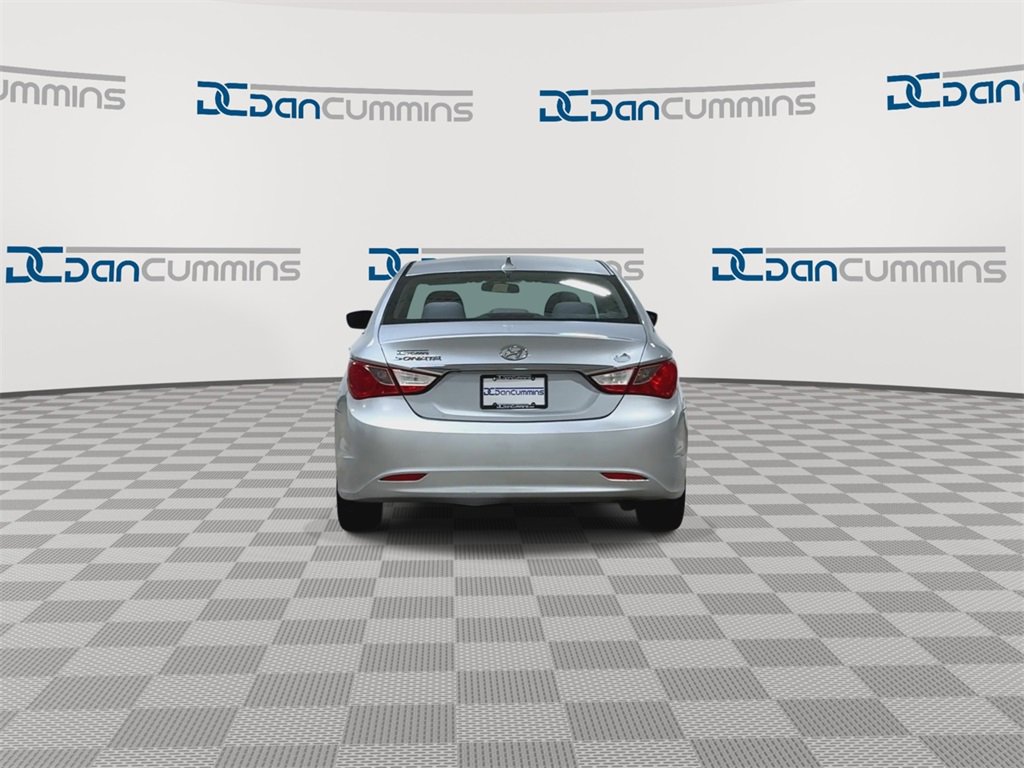 Used 2011 Hyundai Sonata GLS image 7