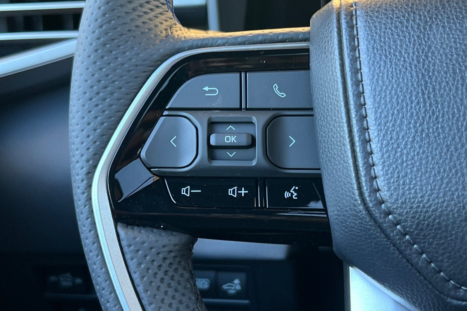 New 2026 Toyota Tundra Platinum AWD/4WD image 27