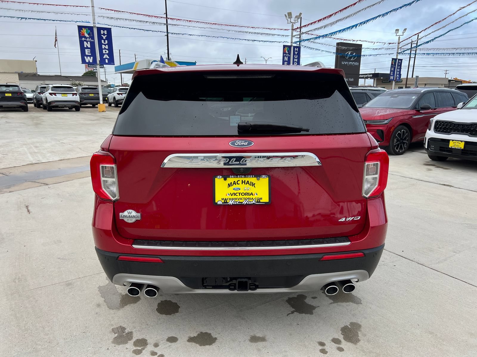 Certified 2024 Ford Explorer King Ranch w/ Technology Package AWD/4WD image 4