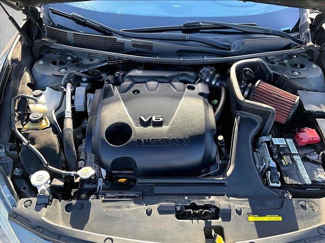 Used 2017 Nissan Maxima SR w/ Midnight Edition FWD image 11