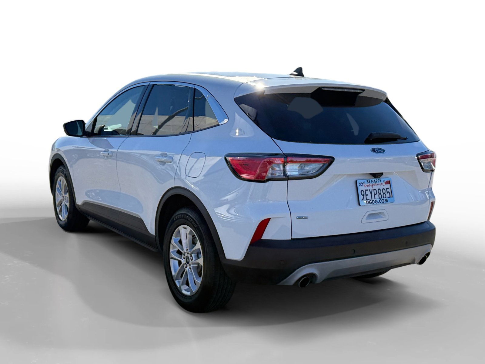 Used 2021 Ford Escape SE image 3