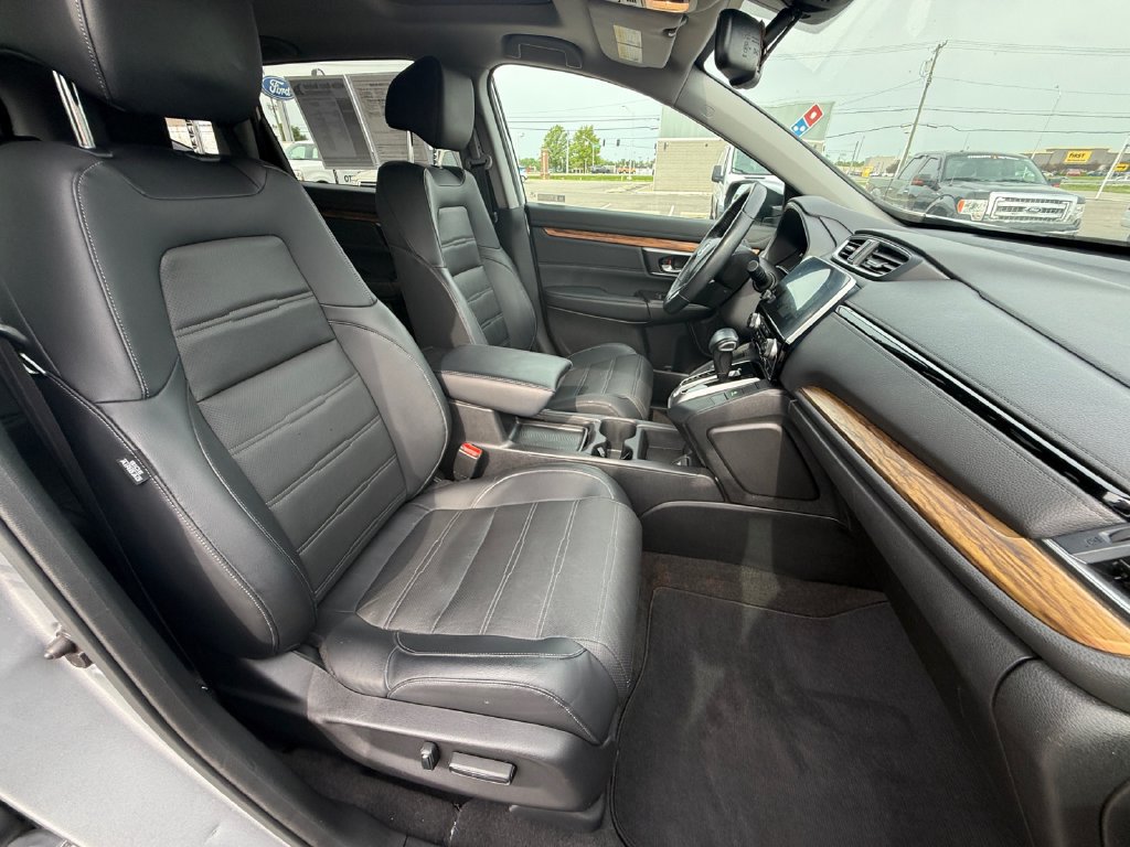 Used 2019 Honda CR-V Touring image 30
