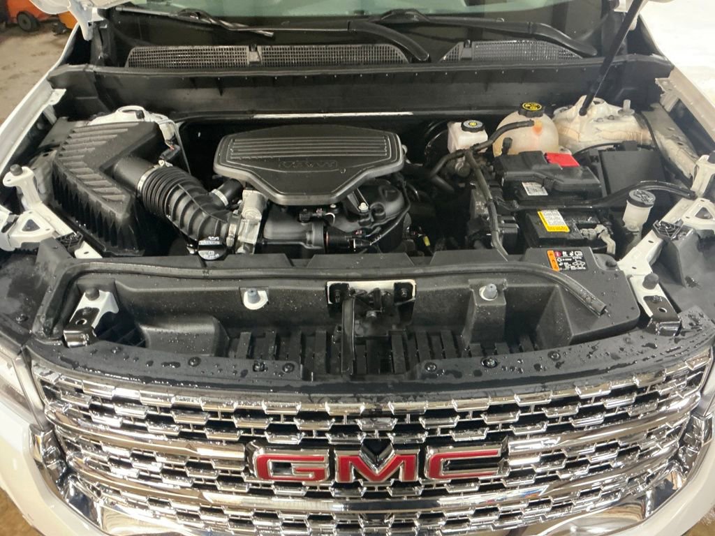 Certified 2022 GMC Acadia Denali w/ Denali Technology Package image 10