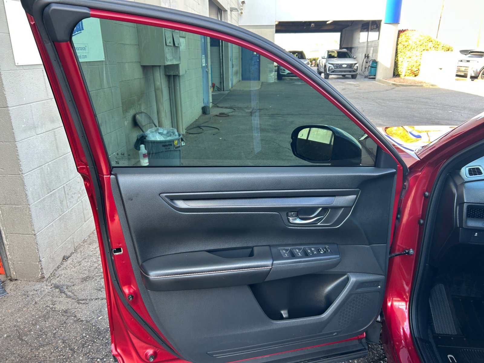 Used 2025 Honda CR-V Sport image 15