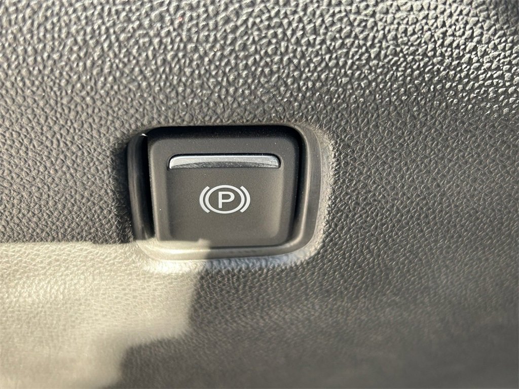 Used 2022 Chevrolet Blazer RS w/ Enhanced Convenience Package image 33