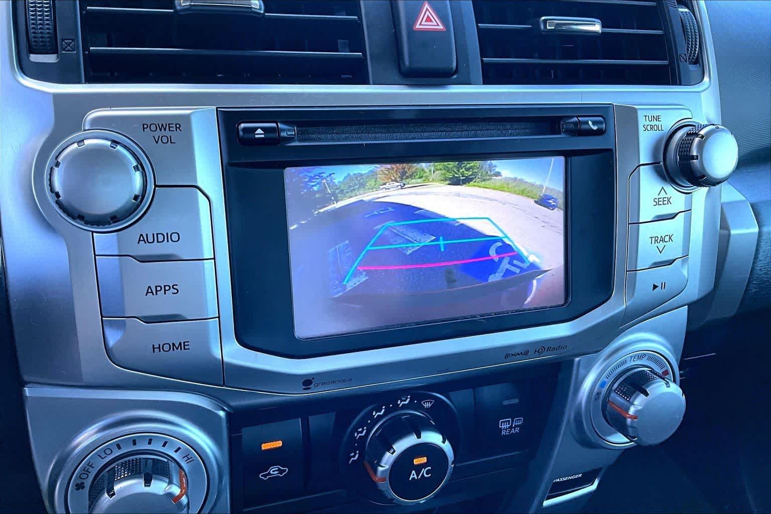 Used 2016 Toyota 4Runner SR5 AWD/4WD image 29