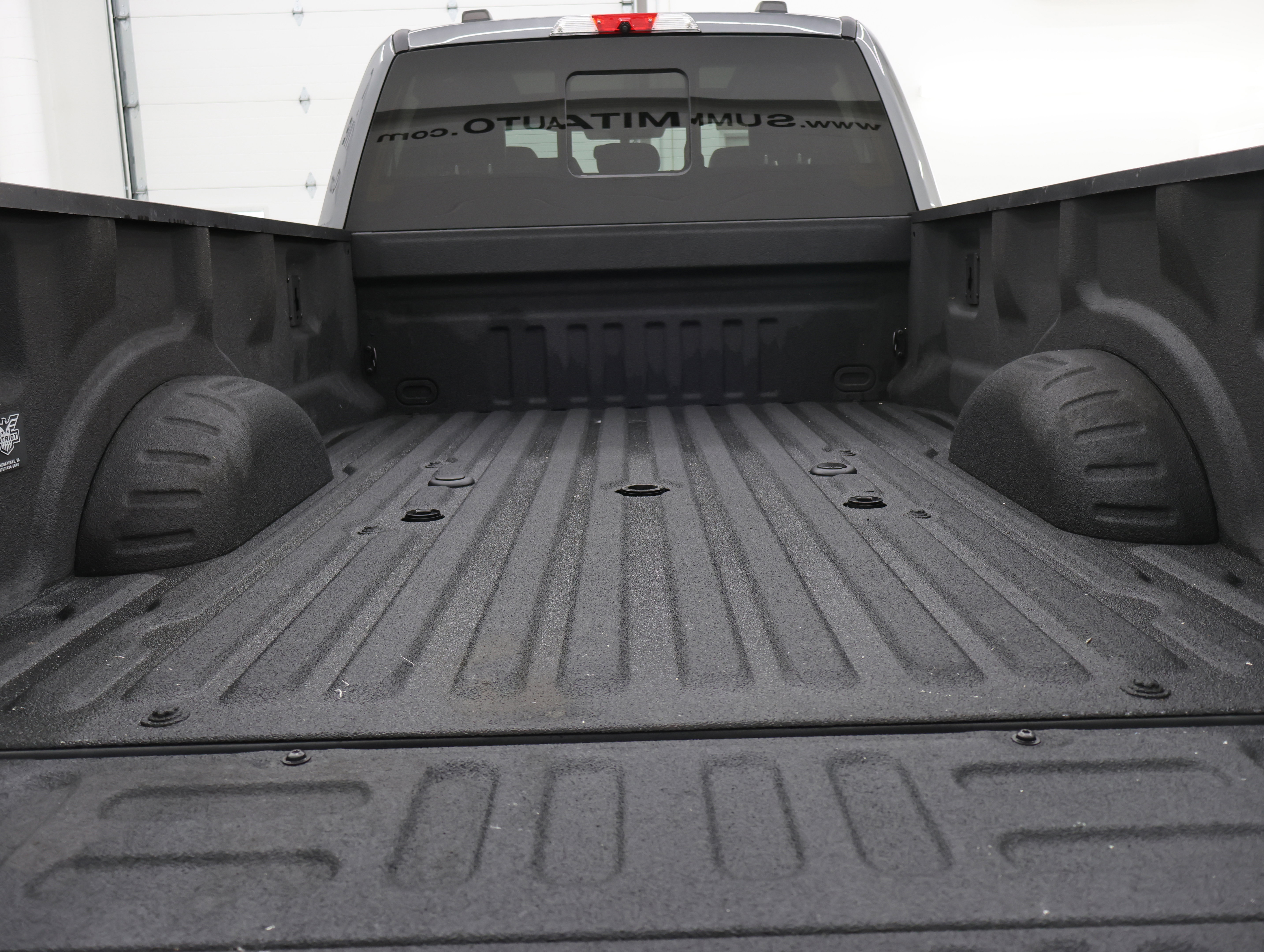 Used 2022 Ford F350 Platinum AWD/4WD image 32