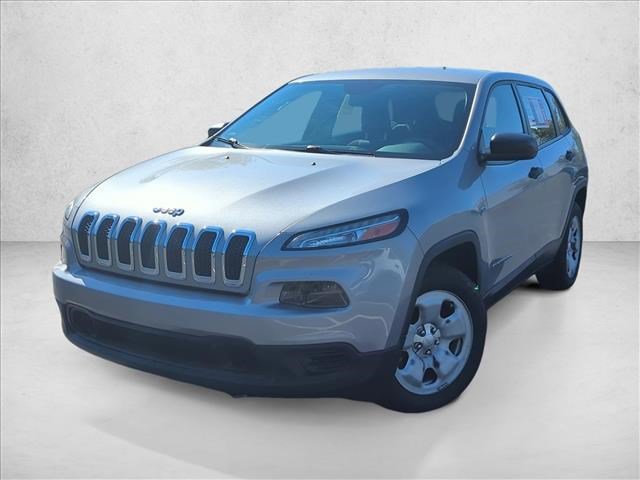 Used 2016 Jeep Cherokee Sport FWD image 1