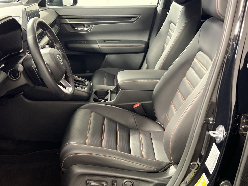 Used 2026 Honda CR-V Sport-L image 14