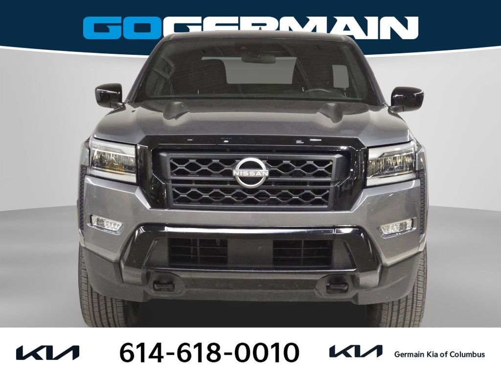 Used 2023 Nissan Frontier SV w/ Midnight Edition Package AWD/4WD image 3