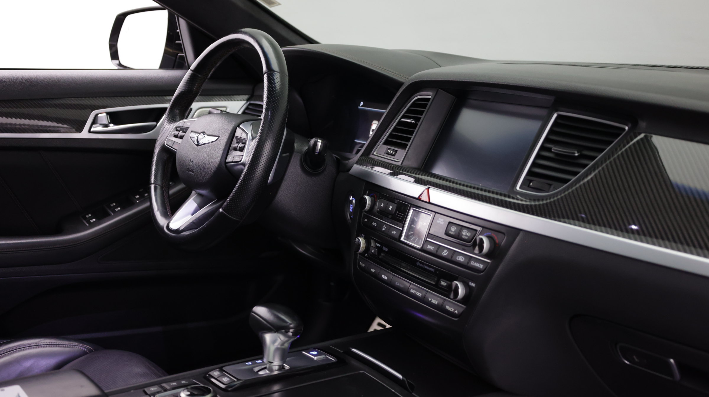 Used 2019 Genesis G80 3.3T Sport RWD image 46