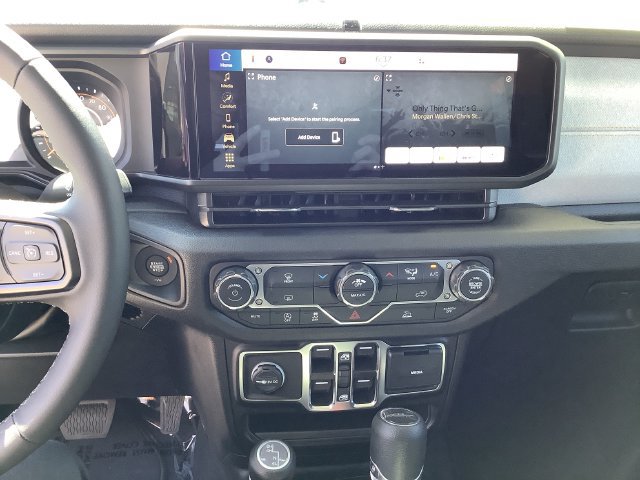 New 2026 Jeep Gladiator Sport AWD/4WD image 17