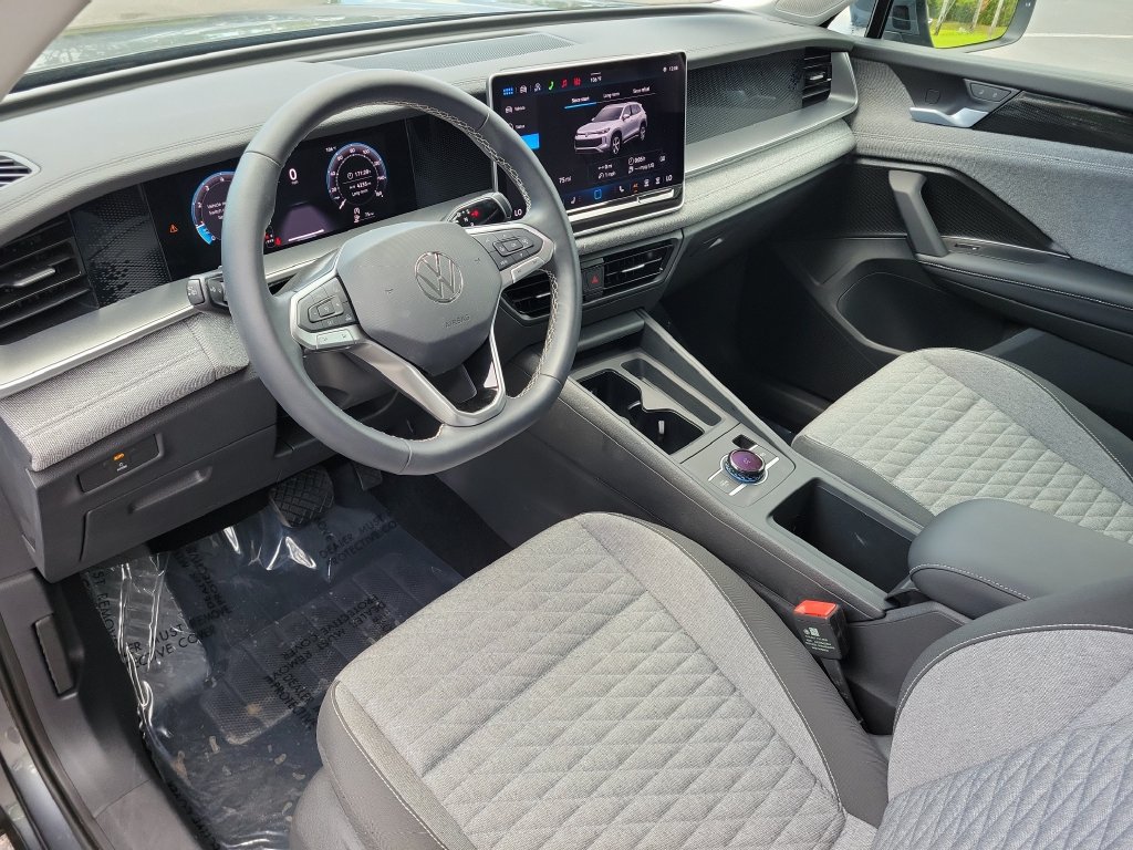 Certified 2026 Volkswagen Tiguan S FWD image 19