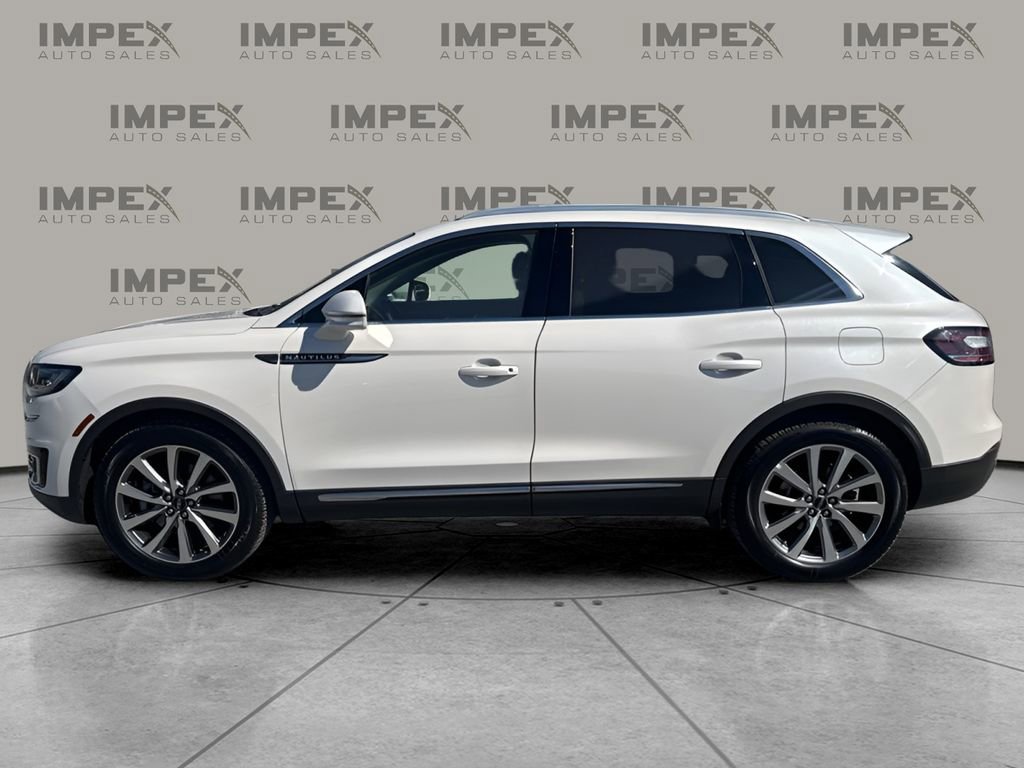 Used 2019 Lincoln Nautilus Select FWD image 2