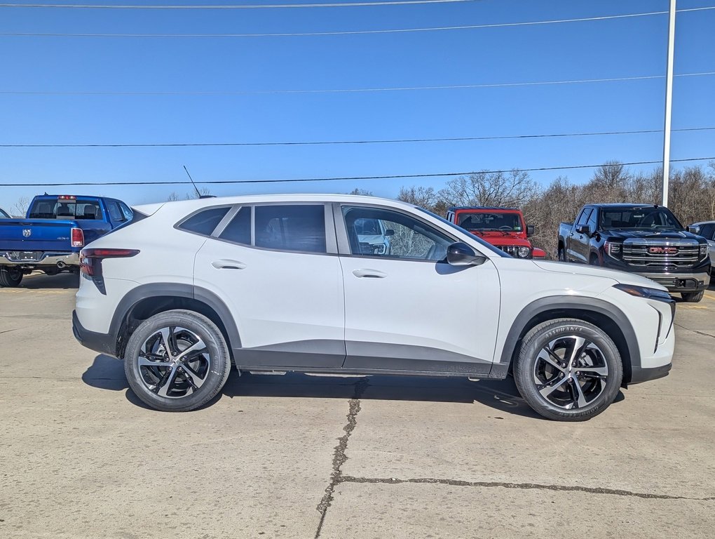 New 2026 Chevrolet Trax RS w/ Driver Confidence Package image 6
