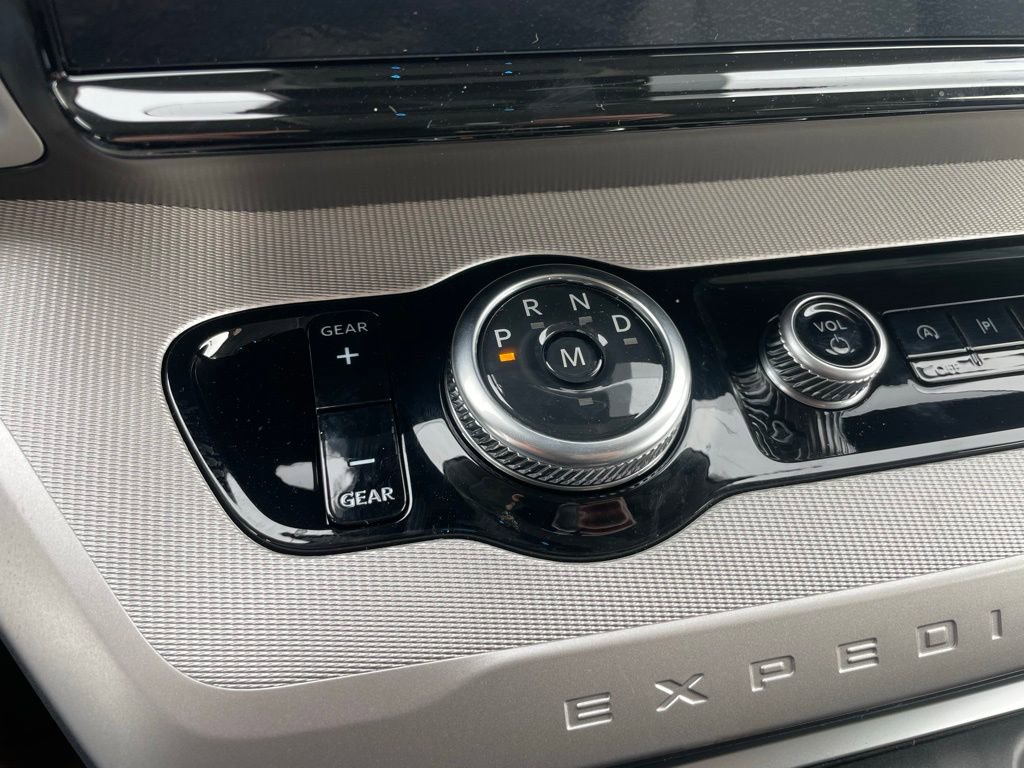 New 2026 Ford Expedition Max Active image 13