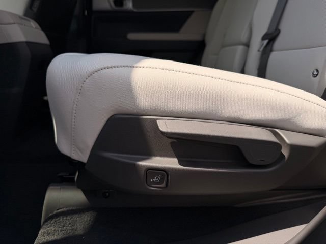 New 2027 Hyundai Santa Fe SE FWD image 27