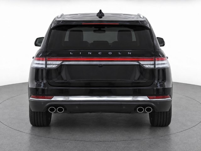 Used 2023 Lincoln Aviator Reserve w/ Equipment Group 201A AWD/4WD image 7